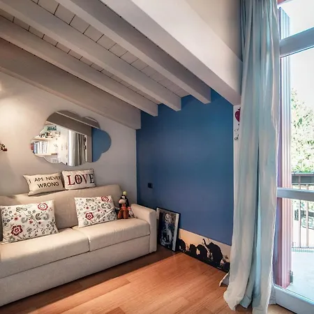 Joivy Isotta's House With 2 Cosy Balconies Комо