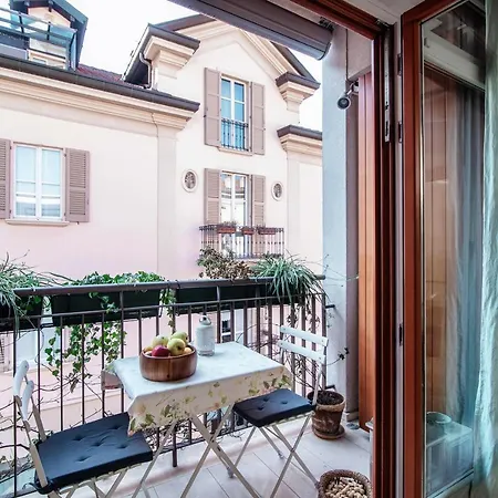 Joivy Isotta's House With 2 Cosy Balconies Апартаменты Комо