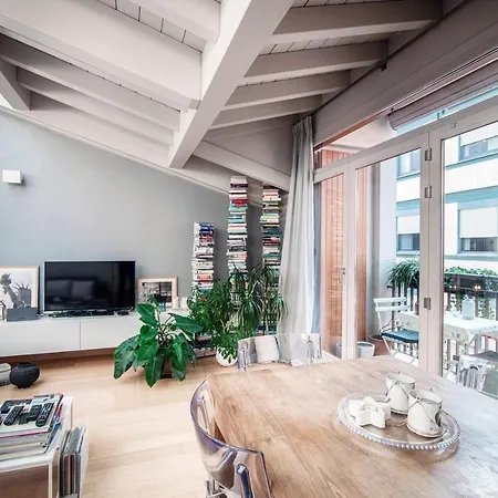 Joivy Isotta's House With 2 Cosy Balconies Côme