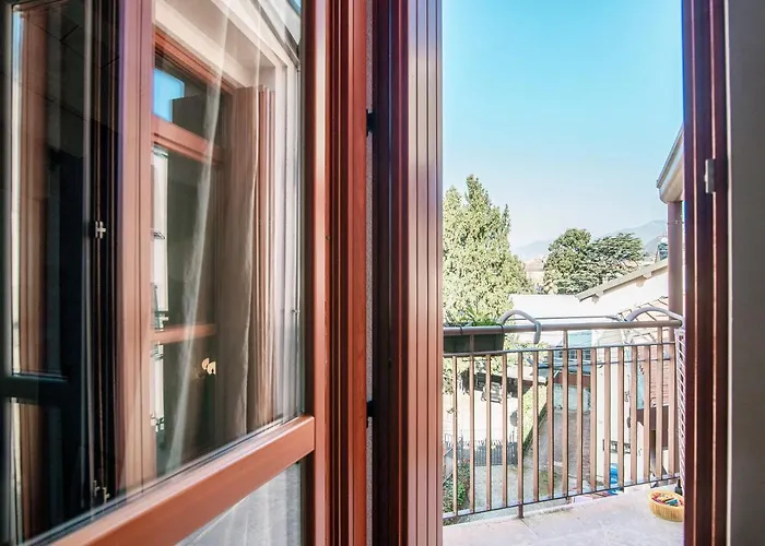 Joivy Isotta's House With 2 Cosy Balconies * Como