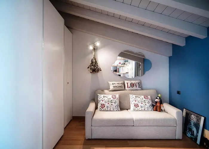 Joivy Isotta's House With 2 Cosy Balconies * Como